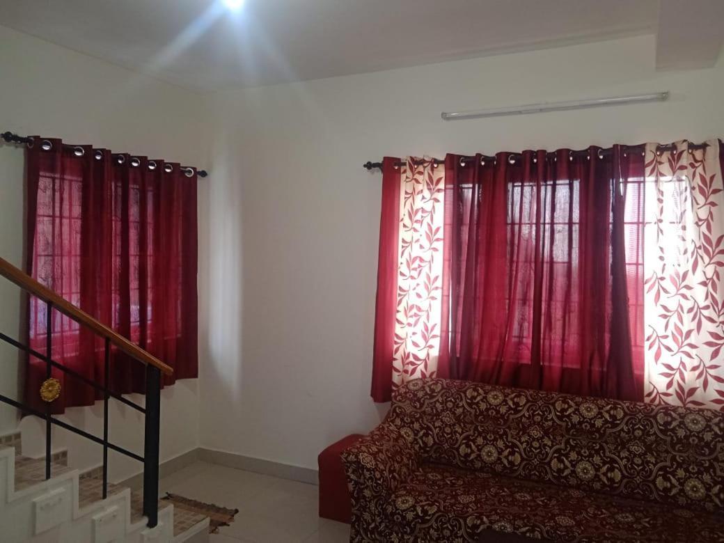 Ooty Blue Mountain Villa Thalayathimund エクステリア 写真